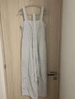 美品　UNIQLO リネンブレンドサロペット　Sサイズ