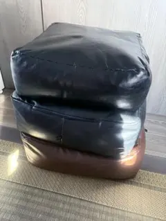 合成皮革クッション 大サイズ 黒2茶1