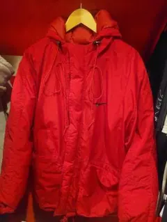 NIKE レッド フード付きジャケット Lサイズ