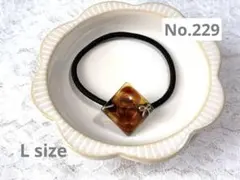 Item thumbnail for item f297752e-442f-4798-bc10-d1babf21d14a