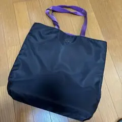新品 VIVIENNE TAM トートバッグ リバーシブルー 大容量 黒 バッグのサムネイル