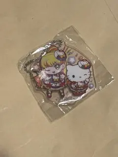 ひみつのアイプリ サンリオ アクリルキーホルダー じゅりあ×ハローキティ