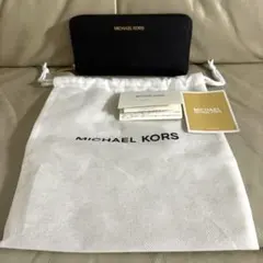 ギャラ・保存袋付き MICHAEL KORS ブラック 長財布