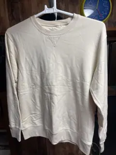 UNIQLO XL クリームスウェット