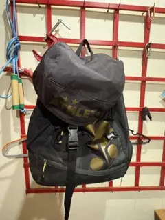 ATHLETA バックパック リュック ブラックのサムネイル