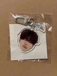 TREASURE　ジェヒョク　顔アクキー　哀