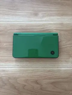 Nintendo DSi LL グリーン