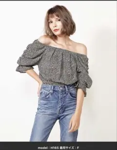 SPIRALGIRL バックドロストボリュームブラウス