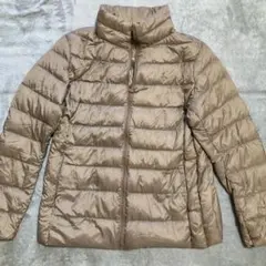 ユニクロXL ベージュ ウルトラライトダウンジャケット　レディースサイズ