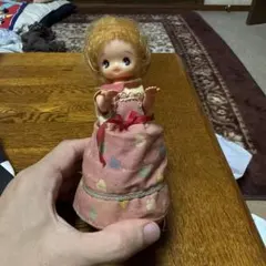 タカラ　人形 ドレス付き