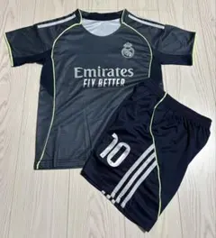 2026年最新】レアルマドリード キッズの人気アイテム - メルカリ