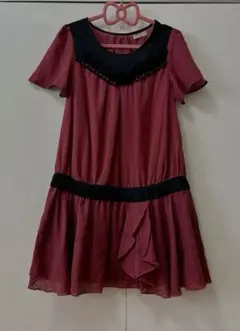 147.*。axes femme　アクシーズ　ボルドー ワンピース