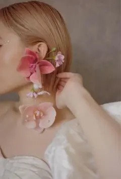 Item thumbnail for item eb8b9ee2-93ec-4332-bbc7-76351cc7eca6