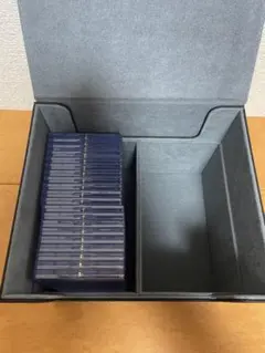 トレカ収納ボックス　ローダー20個付き