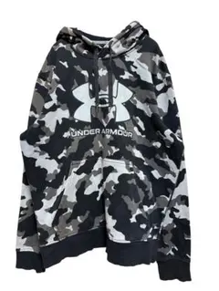 アンダーアーマー　パーカー　M ブラック　迷彩柄　カンガルーポケット