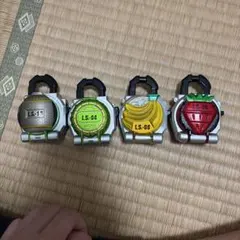 仮面ライダー鎧武 ロックシード 4個セット