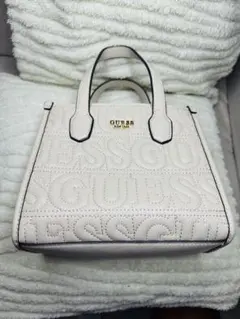 ゲス　ショルダーバッグミニトートホワイト