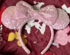 ディズニー　ピンク ミニーマウス　スパンコール　カチューシャ