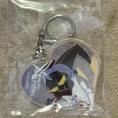ハズビンホテル カフェ アダム ハートアクリルキーホルダー - メルカリ