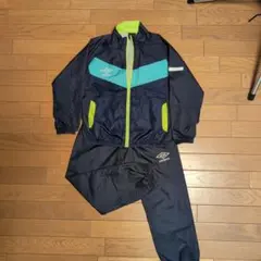 umbro ウィンドウブレーカー上下 ネイビー/ライトグリーン