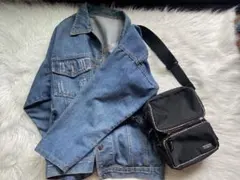 週末セールレア 美品 BURBERRY ショルダーバッグ メッセンジャー　バッグ