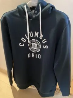 guessベア パーカー gleen label bear hoodie - メルカリ
