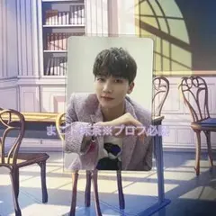 ジョンハン トレカ 舞い落ちる花びら