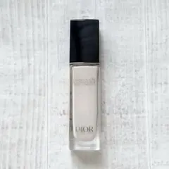 Dior ディオールスキン フォーエヴァー スキン コレクト コンシーラー 00