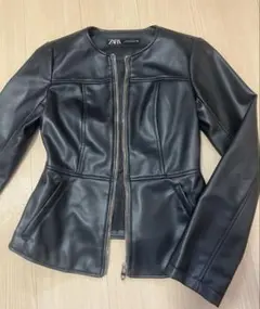 ZARA 黒ノーカラー レザージャケット革ジャン S ブラック アウター