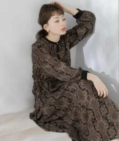 アーバンリサーチ　SONNYLABEL ダマスクプリントワンピース