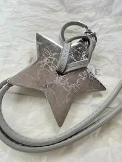 Dior ノベルティー星形キーホルダー