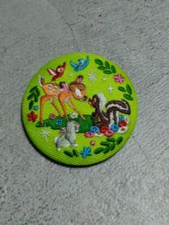Disney ディズニー 刺繍缶バッジ バンビ