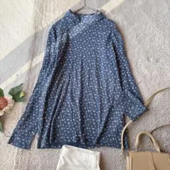 ユニクロ(XL)ビッグロンT/長袖/大きい/小花柄/総柄/コットン混/ストレッチ