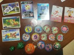 s*p様 初期ポケモングッズ　カードダス　ほかいろいろ