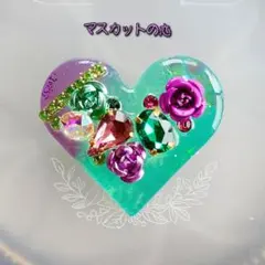 ハンドメイド レジンヘアゴム♡スワロフスキー入り♡透明とビジューの世界 55 ハンドメイド レジンヘアゴム♡スワロフスキー入り♡透明とビジューの
