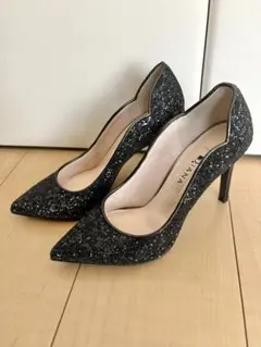 【✨美品✨】DIANA パンプス グリッター 22.5cm 結婚式 パーティーのサムネイル