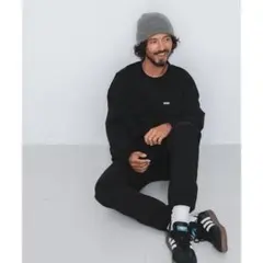 OOPS ブラック トレーナー