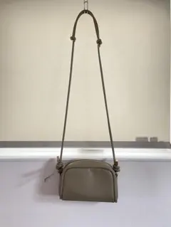 【H&M】【美品】オリーブグリーン ショルダーバッグ