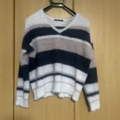 INGNI ボーダー柄 Vネック ニット