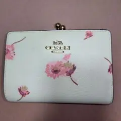 ありな様専用ページCOACH２つ折りがま口財布　花柄