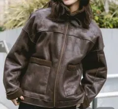 美品　LAKOLE フェイクムートンブルゾン【値下げ】