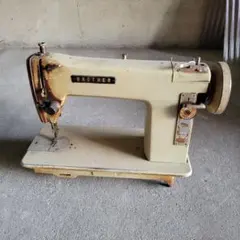 MITSUBISHI 職業用ミシン TA-310 - メルカリ