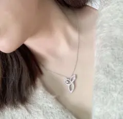 新品・未使用✨プラチナ ネックレス 高品質ストーン使用 シンプルデザイン✨