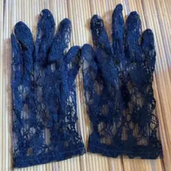 黒のレースの手袋。 Mサイズ。花の模様。