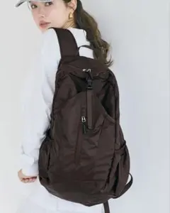 coca ポケッタブル縦ファスターバックパック ブラウン