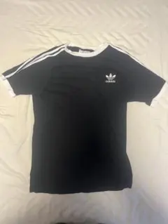 adidas 3本ライン　Tシャツ