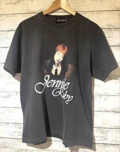 JENNIE（ジェニー）×BEAMS グラフィックTシャツ - メルカリ
