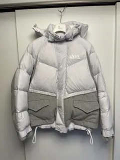 sacai NIKE ダウンジャケット 白 S サカイ ナイキ ピュアプラチナム