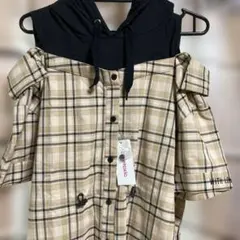 ラブトキ　肩だし　フード付き　ワンピースのサムネイル