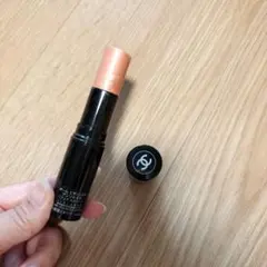 シャネル　ボームエサンシエル　アンソレイエ　ハイライト　ブロンズコーラルのサムネイル